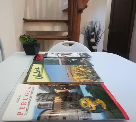Appartamento Via Del Grillo 8 Perugia Bagian luar foto